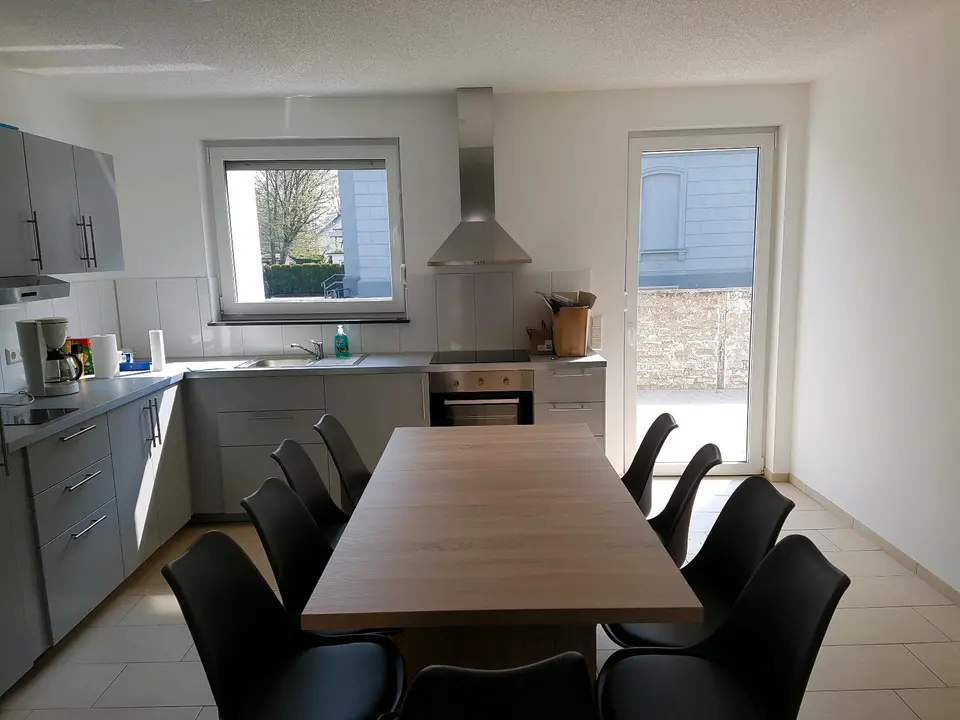 WG-Zimmer mit 350 m² in Siegen – Bild 1