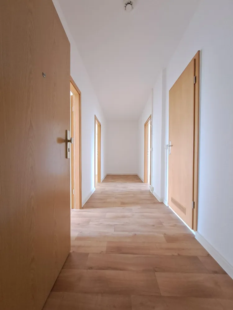 3 Zimmer Wohnung mit 71 m² in Dessau-Roßlau – Bild 3