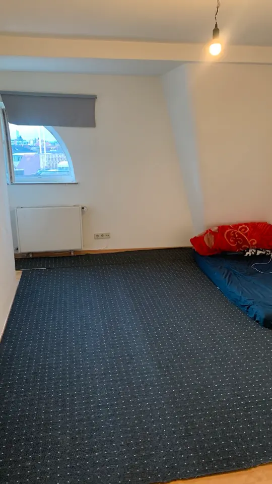 WG-Zimmer mit 15 m² in Ludwigsburg – Bild 1