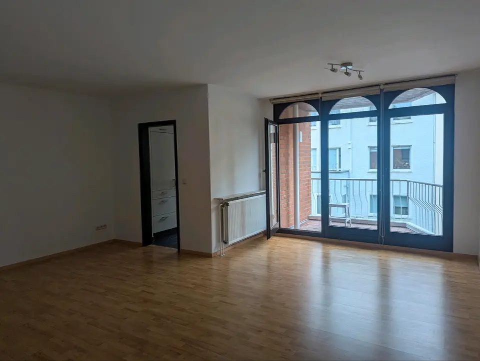 2 Zimmer Wohnung mit 67 m² in Hildesheim – Bild 2
