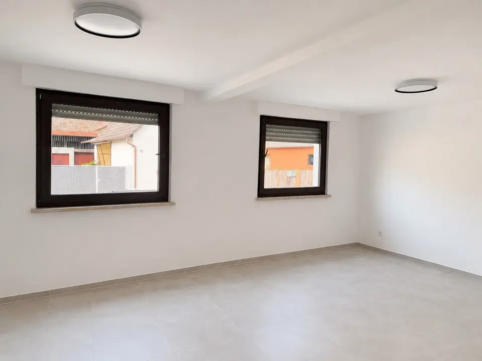 3 Zimmer Haus mit 100 m² in Karlsruhe – Bild 1