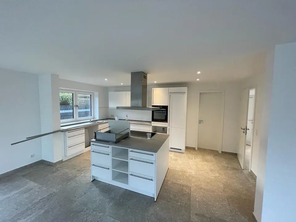 6 Zimmer Haus mit 205 m² in Neumünster – Bild 10