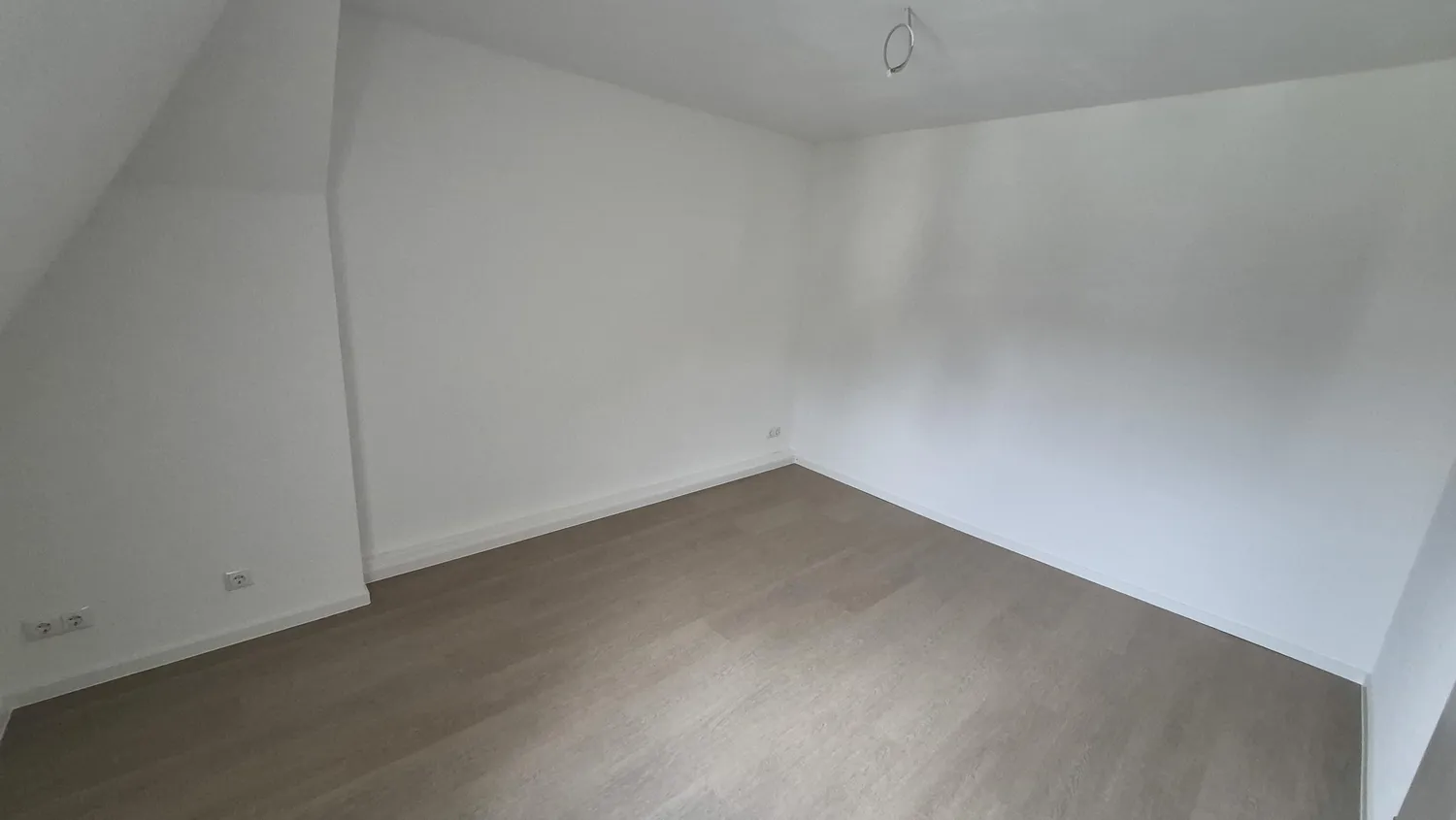 4 Zimmer Wohnung mit 70 m² in Zwickau – Bild 11
