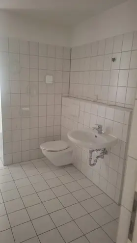 2 Zimmer Wohnung mit 49 m² in Halle (Saale) – Bild 6