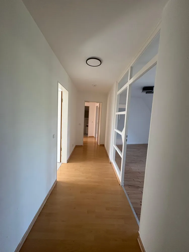 2 Zimmer Wohnung mit 70 m² in Regensburg – Bild 1