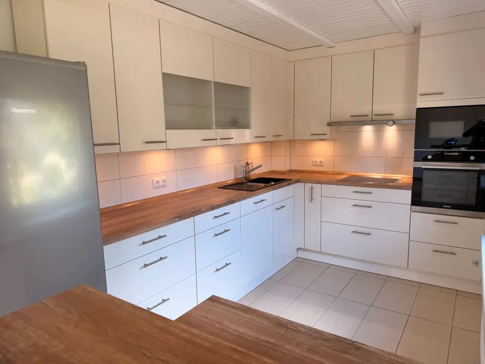 3 Zimmer Wohnung mit 97 m² in Lübeck – Bild 4