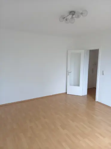 2 Zimmer Wohnung mit 44 m² in Lübeck – Bild 10