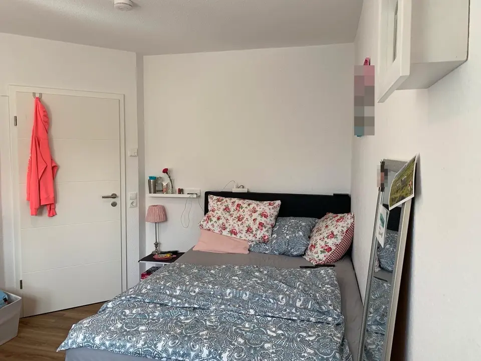 5 Zimmer Wohnung mit 12 m² in Oldenburg – Bild 2