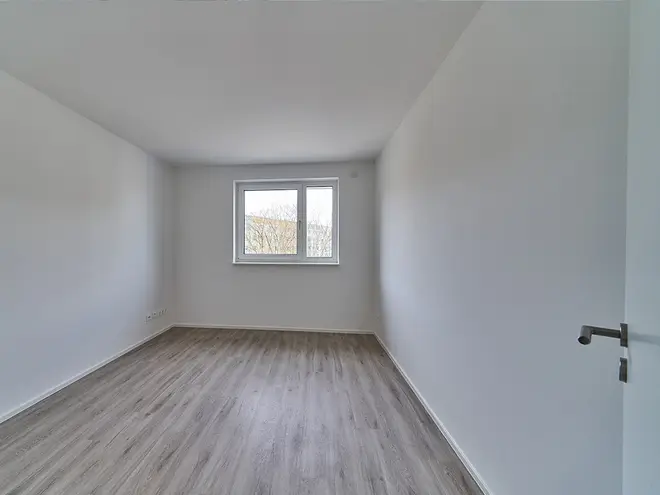 4 Zimmer Wohnung mit 105 m² in Halle (Saale) – Bild 11