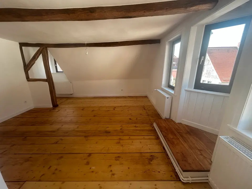 4 Zimmer Wohnung mit 110 m² in Michelstadt – Bild 2
