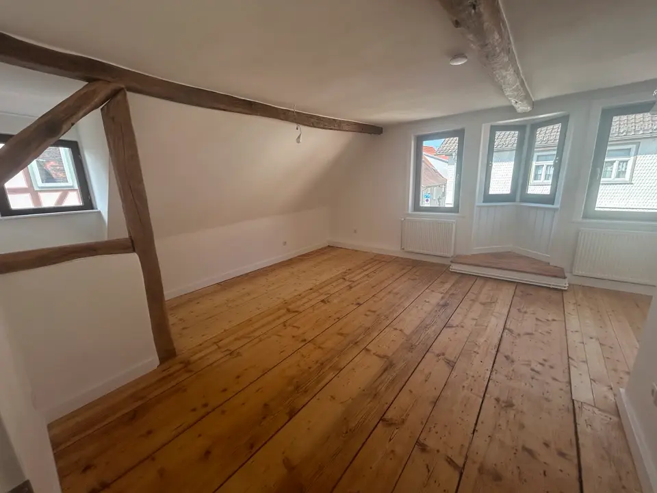 4 Zimmer Wohnung mit 110 m² in Michelstadt – Bild 3