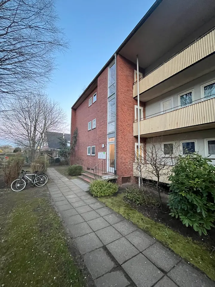 2 Zimmer Wohnung mit 42 m² in Neumünster – Bild 2