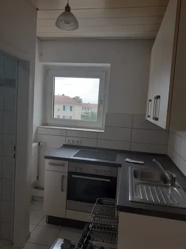 2 Zimmer Wohnung mit 60 m² in Leverkusen – Bild 3