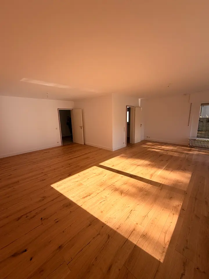 1 Zimmer Wohnung mit 66 m² in Königswinter – Bild 2