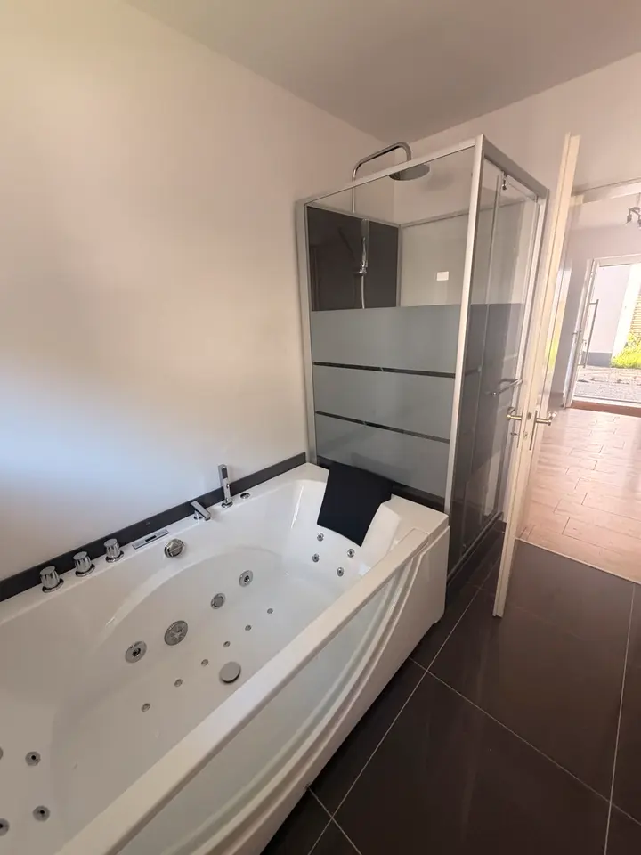 1 Zimmer Wohnung mit 66 m² in Königswinter – Bild 10