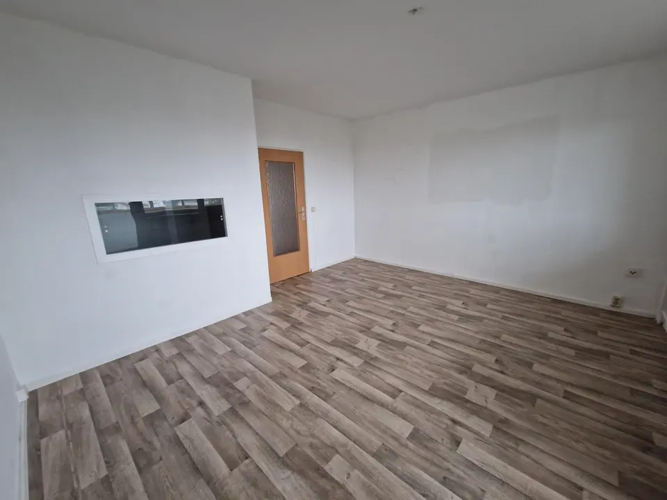 3 Zimmer Wohnung mit 63 m² in Neubrandenburg – Bild 1