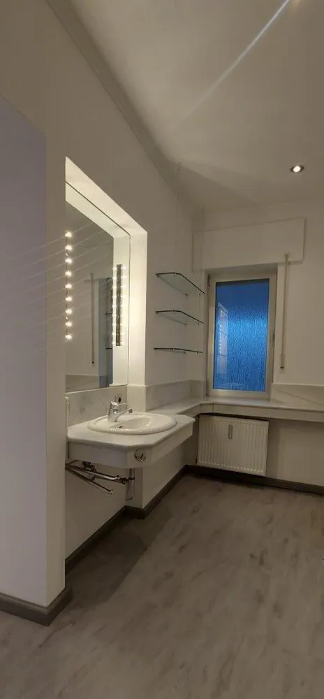 2 Zimmer Wohnung mit 100 m² in Solingen – Bild 6