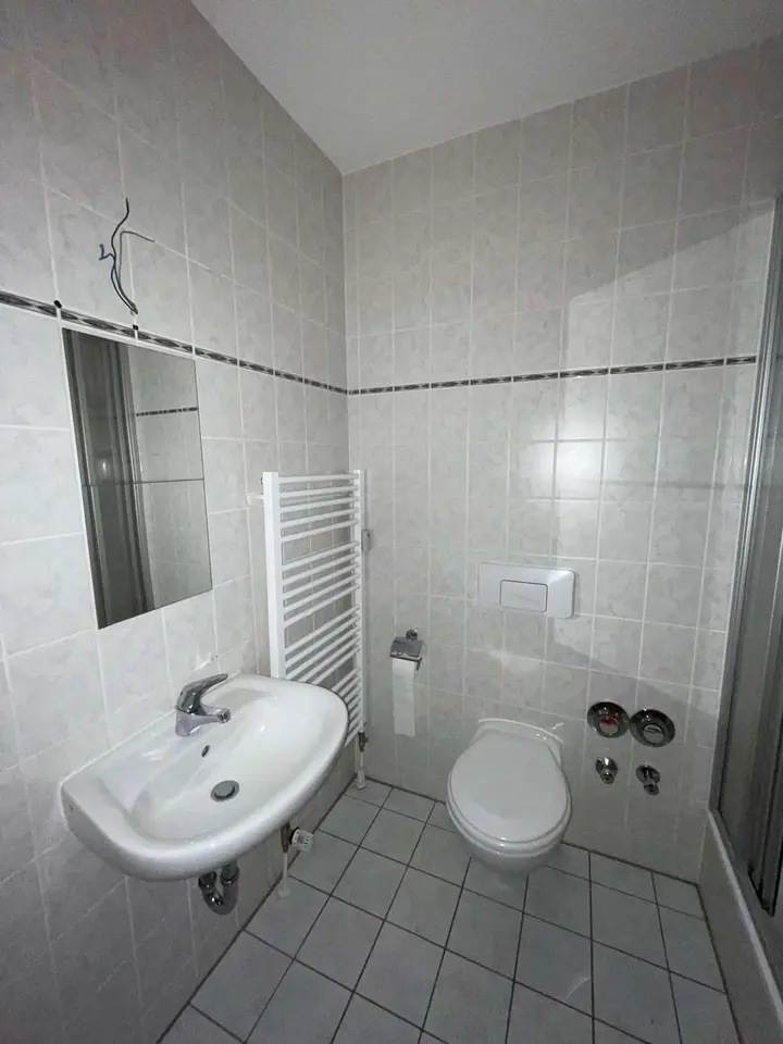2 Zimmer Wohnung mit 49 m² in Plauen – Bild 10