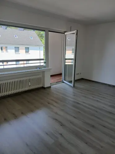 3 Zimmer Wohnung mit 73 m² in Leverkusen – Bild 4