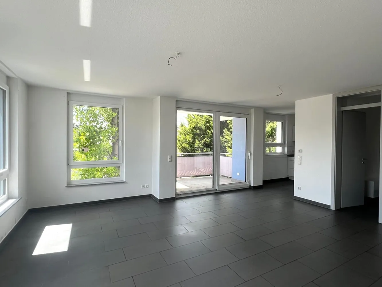 2 Zimmer Wohnung mit 67 m² in Rodgau – Bild 2