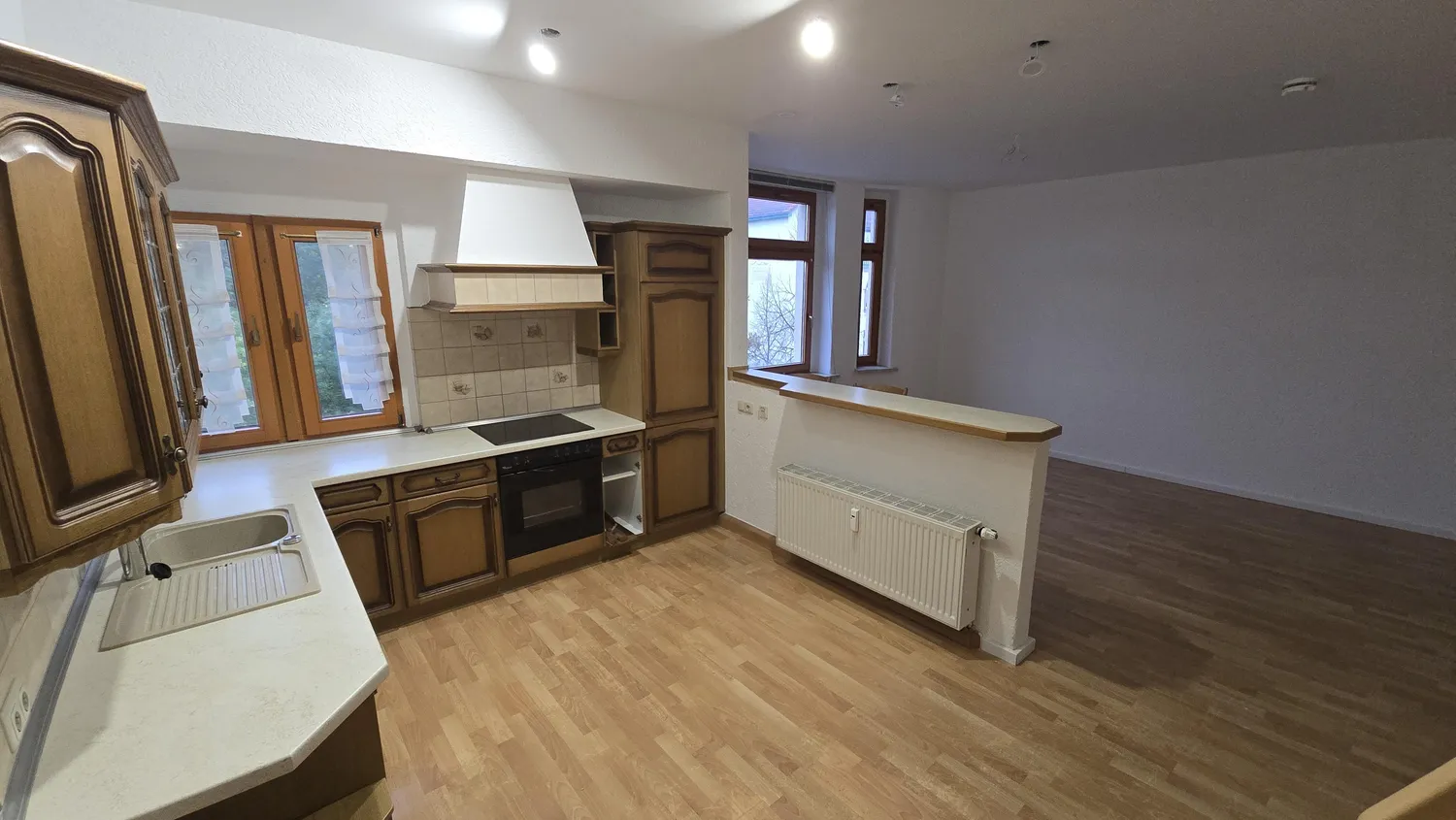 4 Zimmer Wohnung mit 96 m² in Zwickau – Bild 2