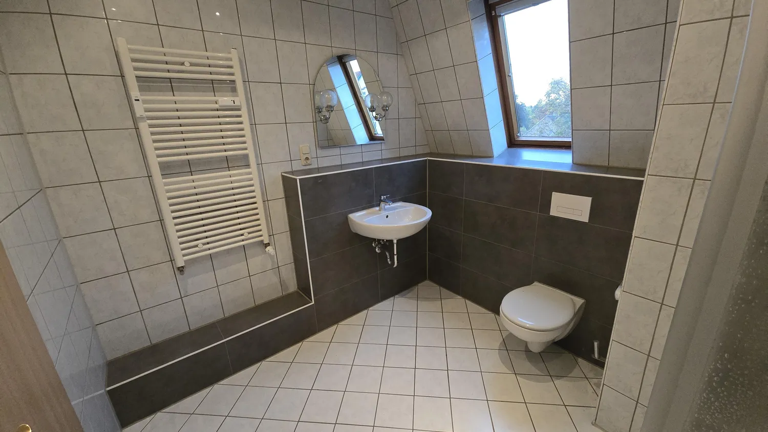 4 Zimmer Wohnung mit 96 m² in Zwickau – Bild 4