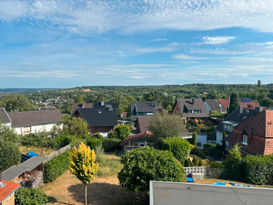2 Zimmer Wohnung mit 99 m² in Brühl – Bild 1