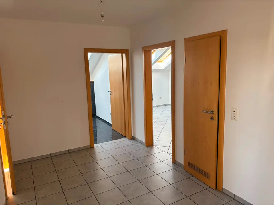 2 Zimmer Wohnung mit 99 m² in Brühl – Bild 8
