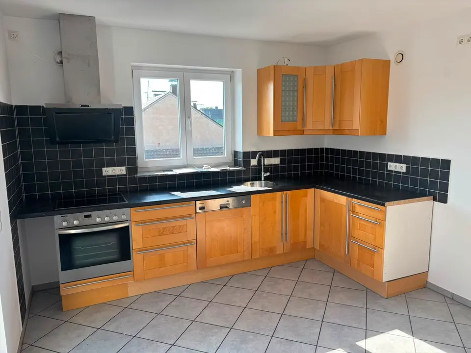 2 Zimmer Wohnung mit 99 m² in Brühl – Bild 9