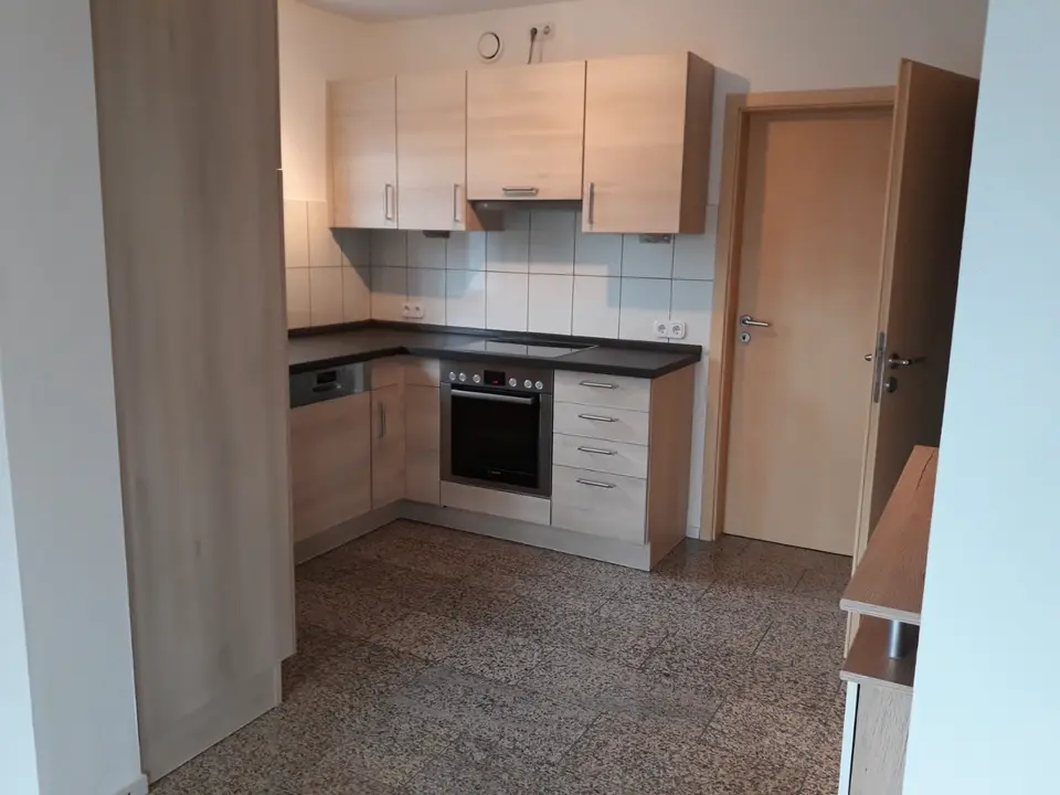5 Zimmer Wohnung mit 145 m² in Ansbach – Bild 2