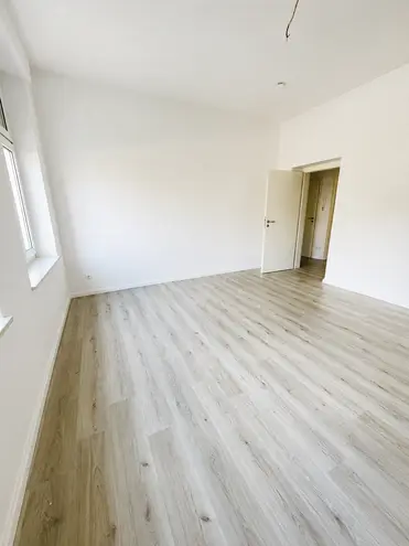 2 Zimmer Wohnung mit 75 m² in Magdeburg – Bild 3