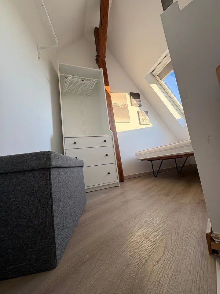 2 Zimmer Wohnung mit 30 m² in Erlangen – Bild 1