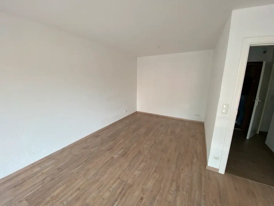2 Zimmer Wohnung mit 43 m² in Lübeck – Bild 2