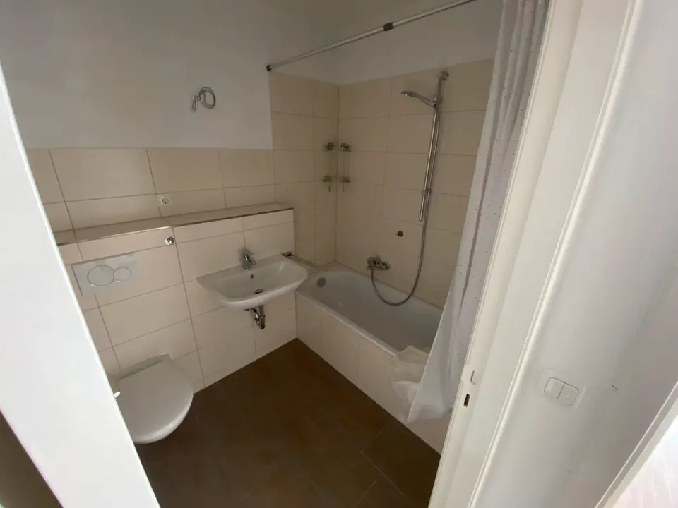 2 Zimmer Wohnung mit 43 m² in Lübeck – Bild 7