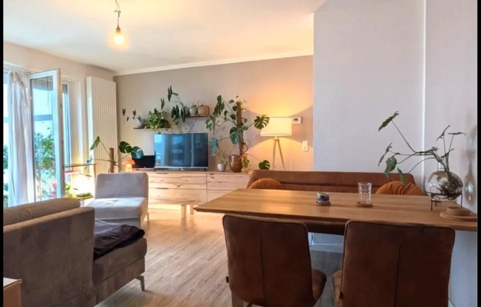 2 Zimmer Wohnung mit 57 m² in Wiesbaden – Bild 1