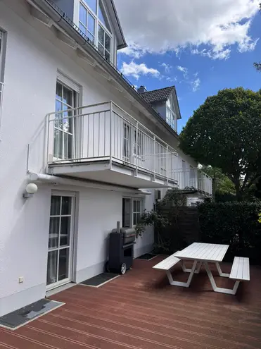 6 Zimmer Haus mit 180 m² in München – Bild 2