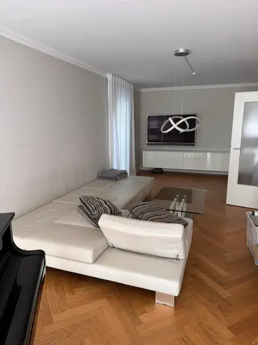 6 Zimmer Haus mit 180 m² in München – Bild 8