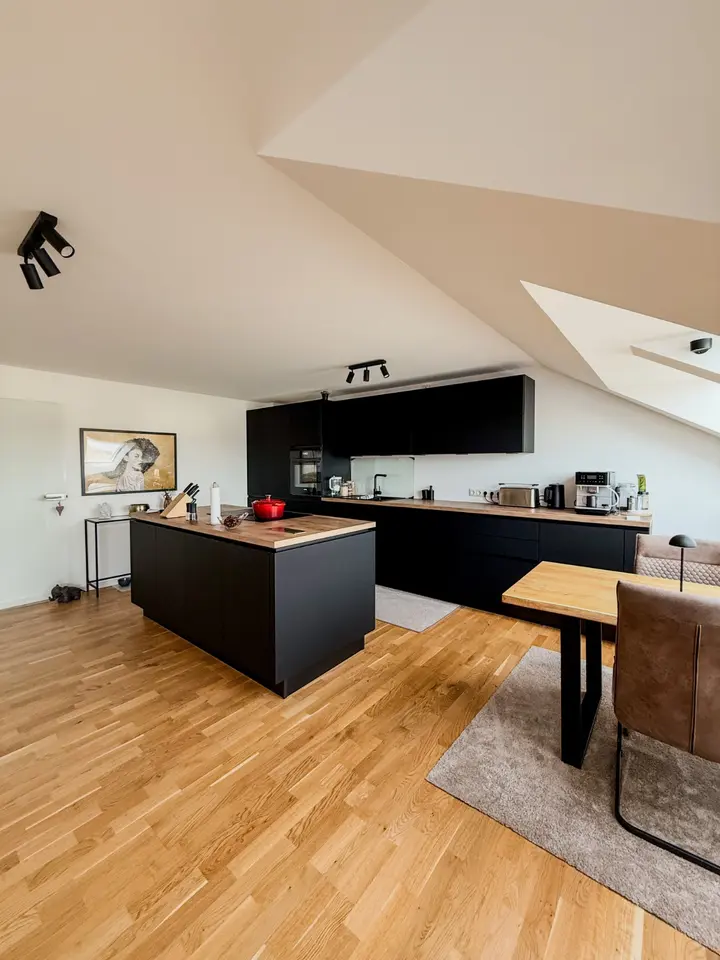 4 Zimmer Wohnung mit 128 m² in Bornheim – Bild 3