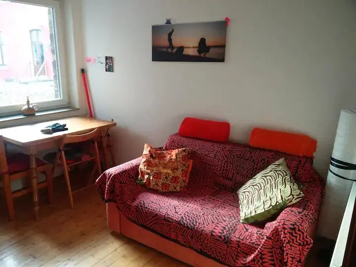 WG-Zimmer mit 35 m² in Brühl – Bild 2