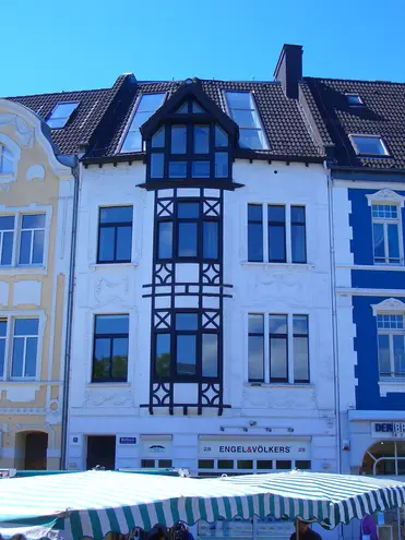 3 Zimmer Wohnung mit 97 m² in Bonn – Bild 1