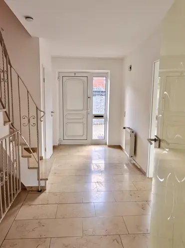 3 Zimmer Haus mit 105 m² in Aachen – Bild 2
