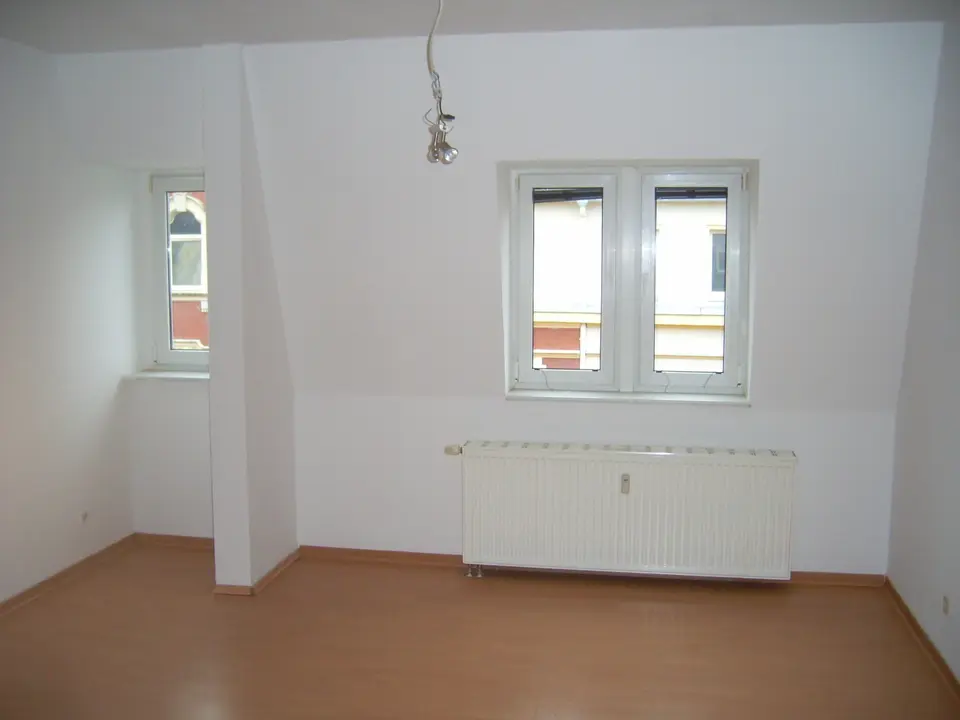 3 Zimmer Wohnung mit 64 m² in Plauen – Bild 1