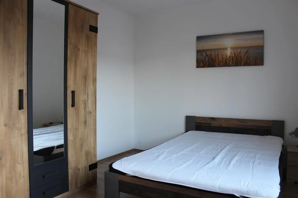 1 Zimmer Wohnung mit 72 m² in Wilhelmshaven – Bild 2