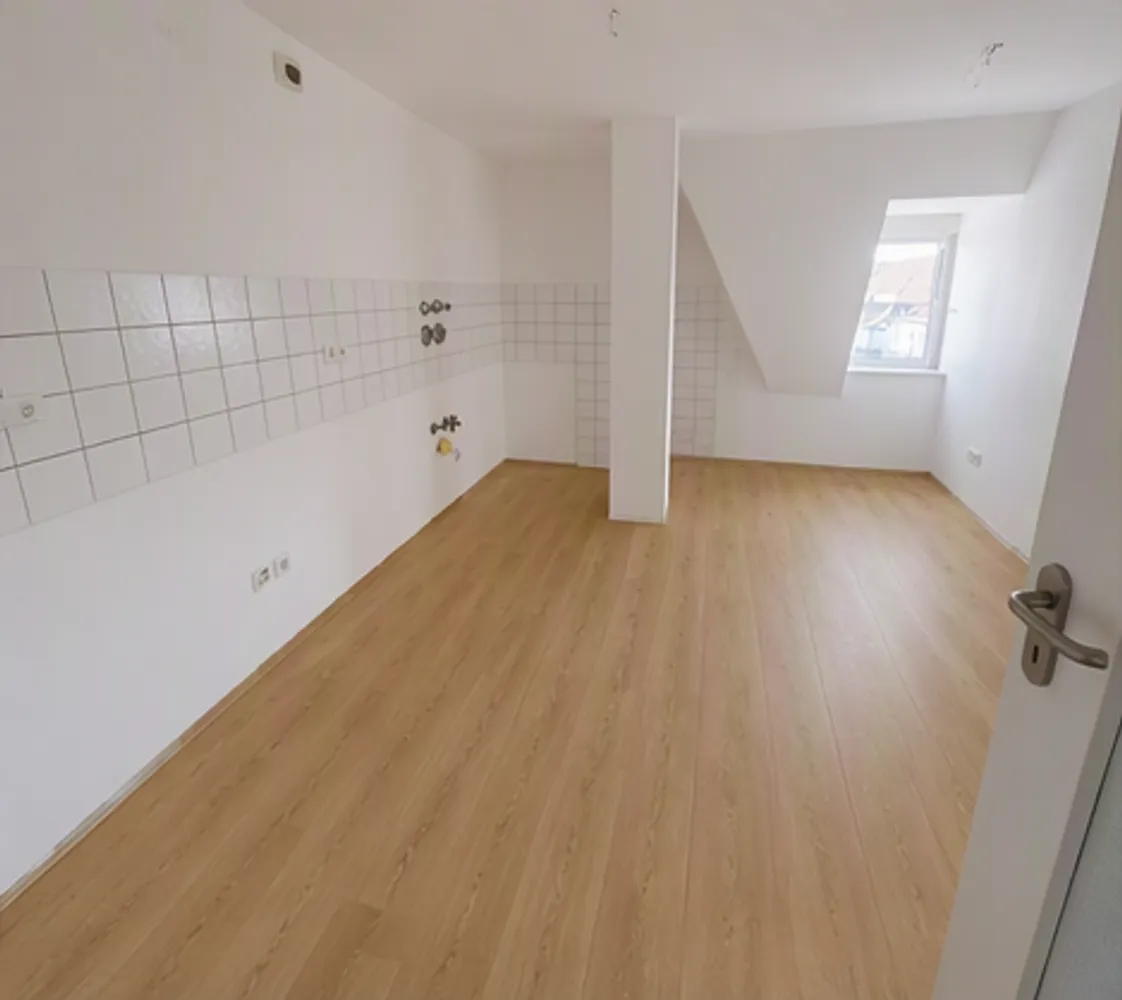 3 Zimmer Wohnung mit 90 m² in Würzburg – Bild 4