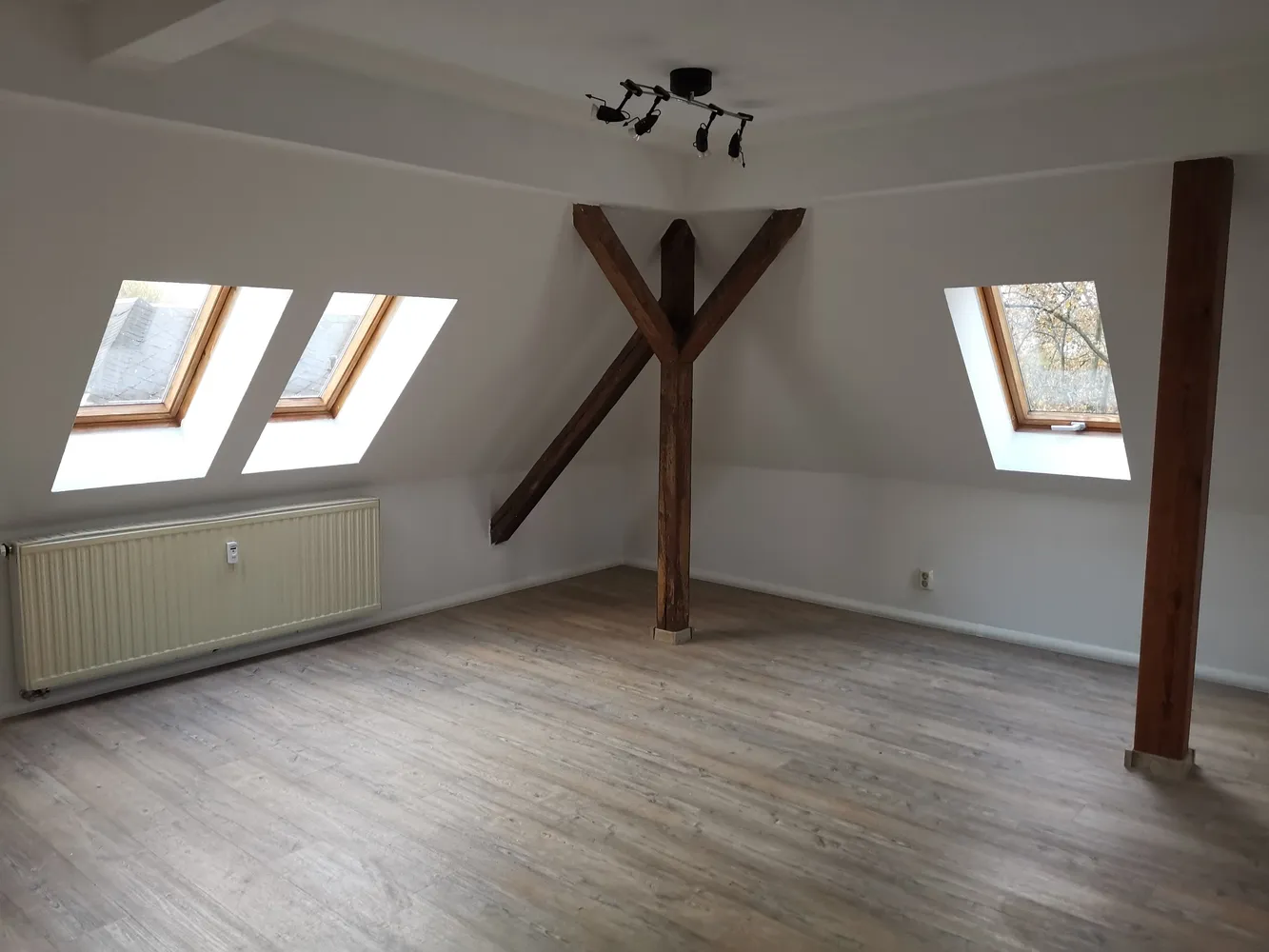 1 Zimmer Wohnung mit 37 m² in Plauen – Bild 2