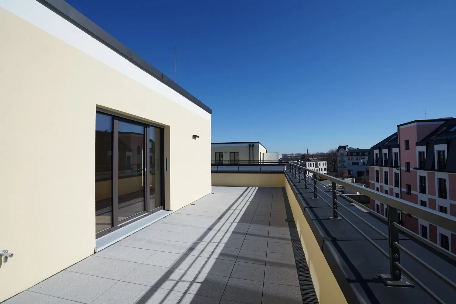2 Zimmer Wohnung mit 96 m² in Dresden – Bild 7