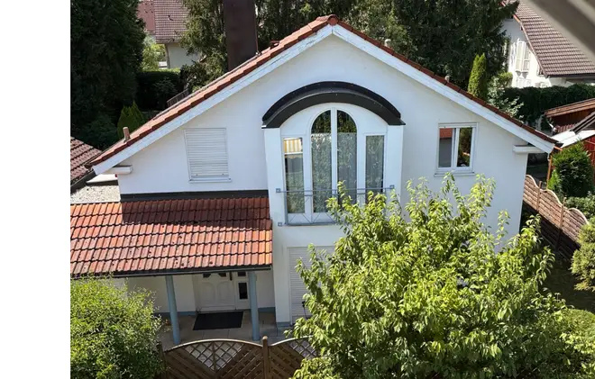 4 Zimmer Haus mit 138 m² in München – Bild 1