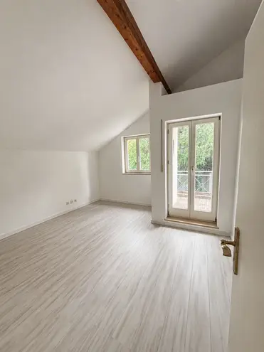 4 Zimmer Haus mit 138 m² in München – Bild 10