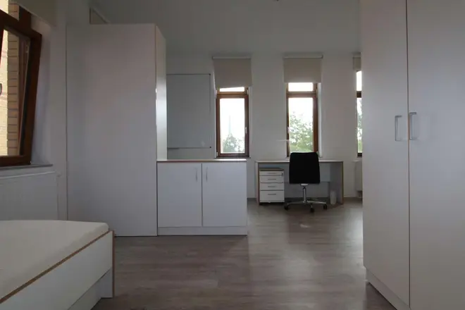 WG-Zimmer mit 25 m² in Halle (Saale) – Bild 3