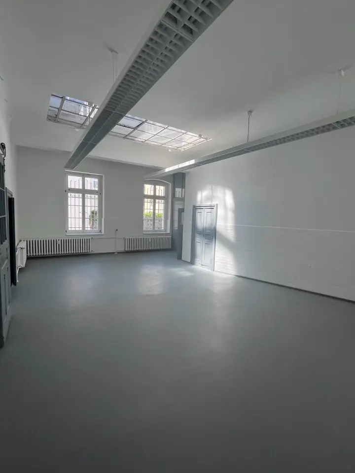 5 Zimmer Wohnung mit 180 m² in Frankfurt (Oder) – Bild 2